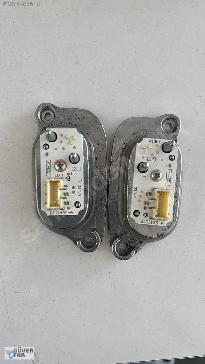Audi A3 Sol LED Beyni B011482-A 90070222 8V0998473