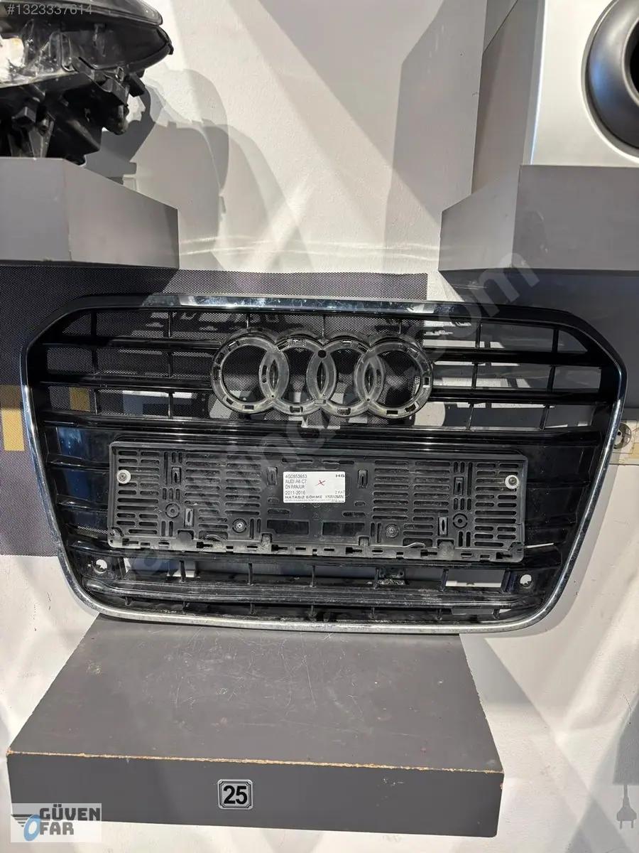 Audi A6 C7 Ön Panjur 2011-2016 4G0853653