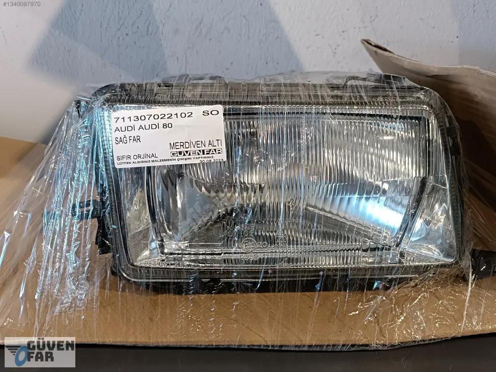 Audi Audi 80 Sağ Far 893941030F 893941030E 711307022102