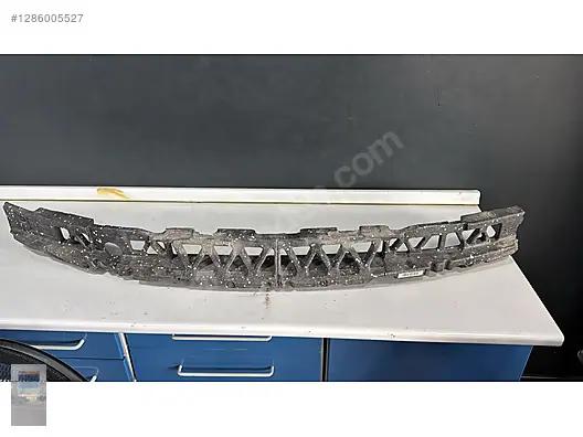 BMW 3 Seri F30 M Ön Tampon Köpüğü 8054175