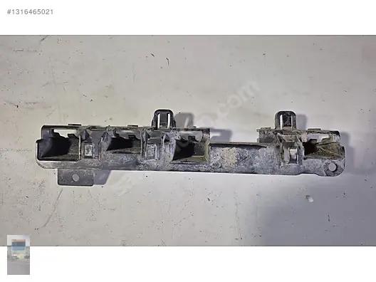 BMW 3 Seri G20 G21 Sol Marşpiyel Tutucu 51777428035 - görsel 2