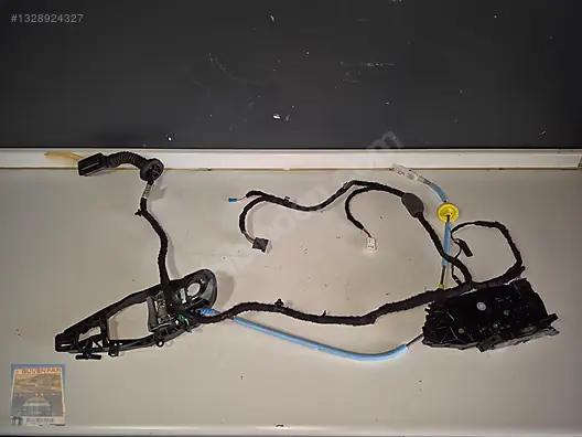 BMW 3 Seri G20 Sol Arka Kapi Kilidi Mekanizmasi 7445045