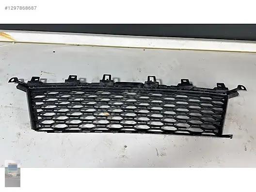 BMW 3 Seri M Ön Tampon Orta Izgara 51118069367