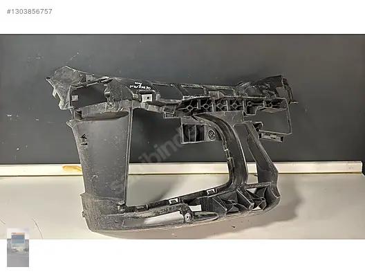 BMW 4 Seri I4 M Ön Tampon Sağ İç Braket 51118078612