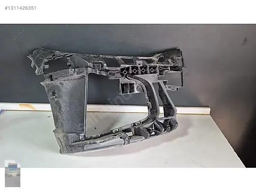 BMW 4 Seri I4 M Ön Tampon Sağ İç Braket 51118078612 - görsel 4