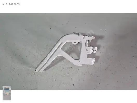 BMW 5 Seri F10 F11 Sol Kaput Ayar Braketi