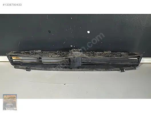 BMW 5 Seri G30 Alt Havalandırma Perdesi 7497285-04 - görsel 2