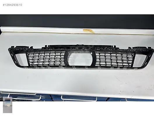 BMW 5 Seri G30 Lci M Ön Tampon Orta Izgara 51118098664