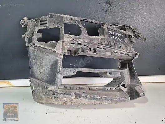 BMW 5 Seri G30 M Sağ Ön Tampon Braketi 51118064968