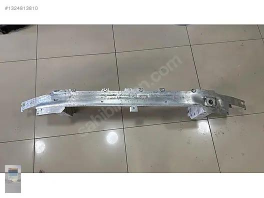 BMW 5 Seri G30 Ön Tampon Demiri TF736528809