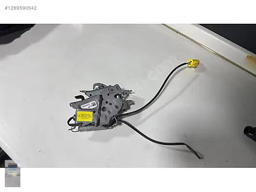 BMW 5 Seri I5 G60 Sol Kaput Kilidi 9880005-04