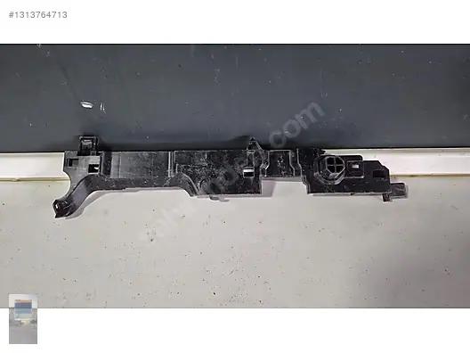BMW 7 Seri G60 G70 Sol Radyatör Braketi 17115A19783