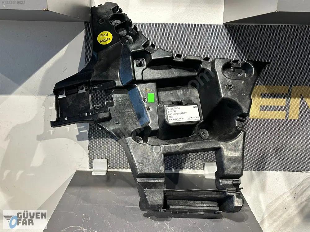 BMW F44 Ön Tampon Braketi Sağ 51128075454