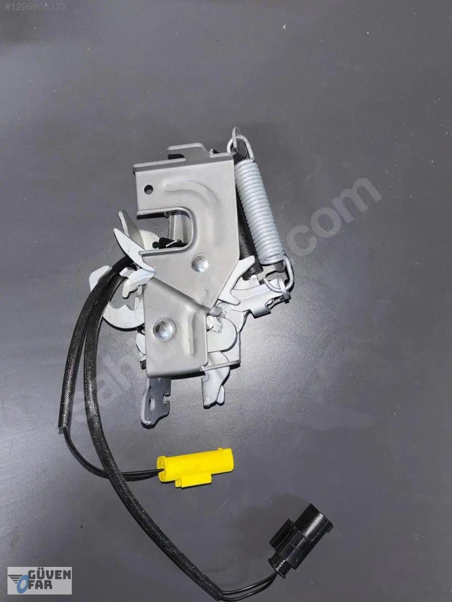 BMW G20 + LCI F40 Kaput Kilidi Sol 51237468349