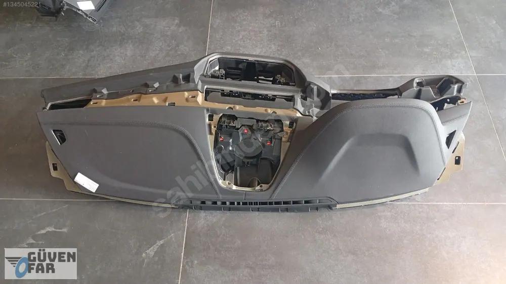 BMW G30 Göğüs Torpido Siyah Dikişli 51459868753