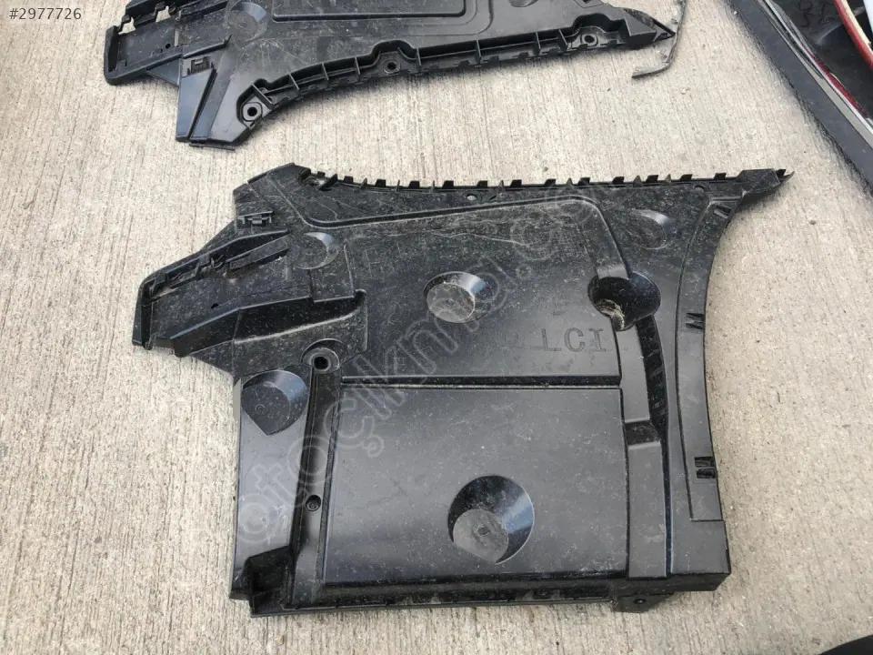 BMW G30 LCI M Arka Tampon İç Sağ Braket 51128747778