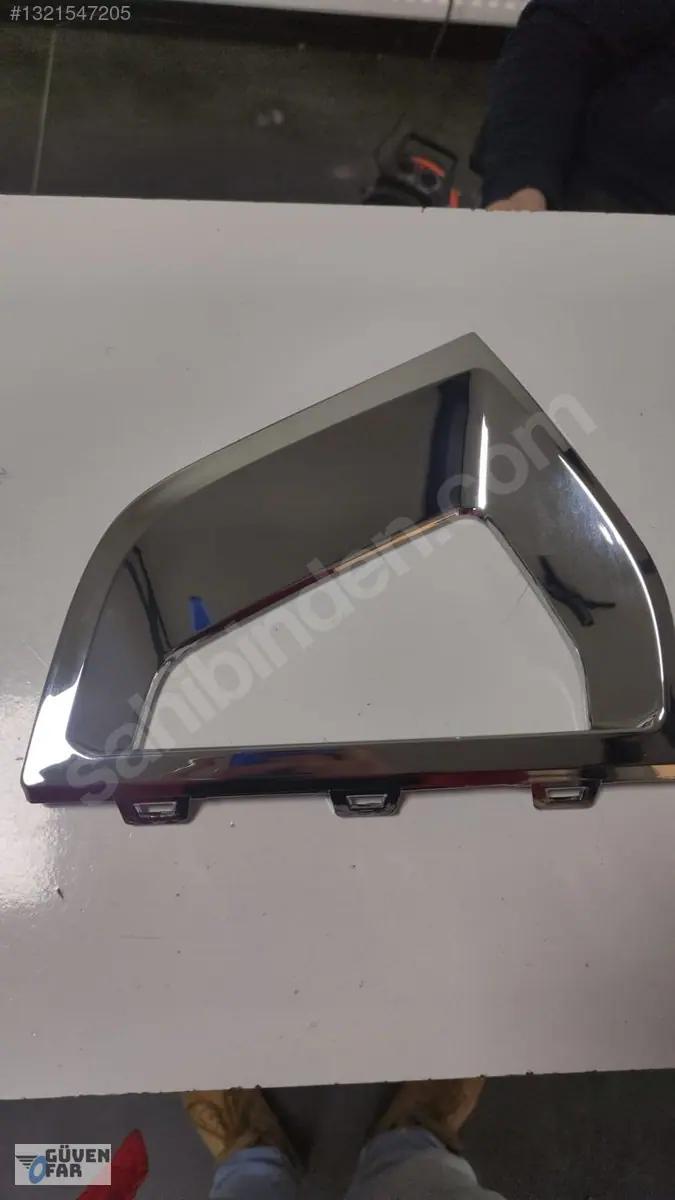 BMW G30 LCI Ön Tampon Sağ Krom Luxury 2019 51119463482