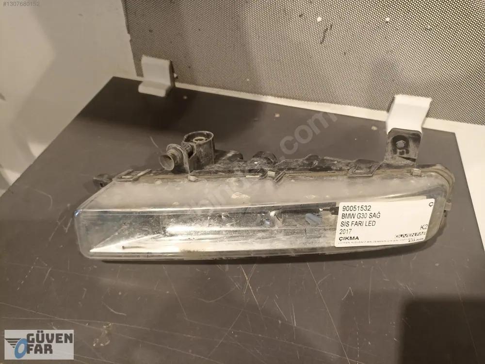 BMW G30 Sağ Sis Farı LED 2017 90051532 7349132 63177349132