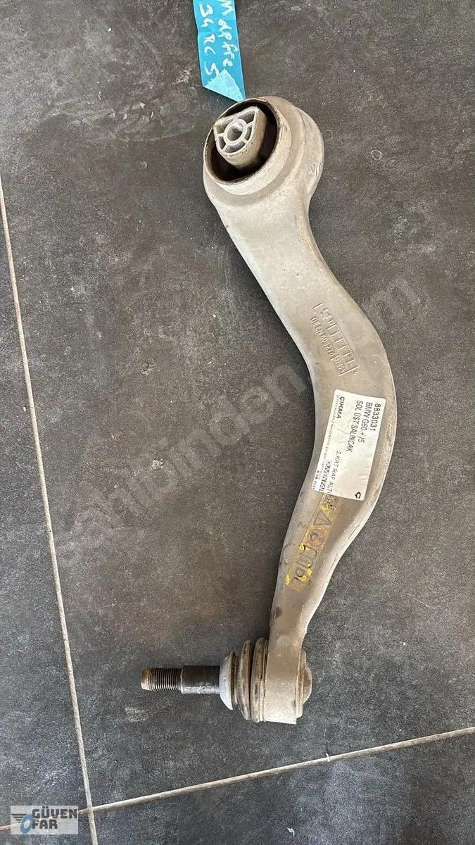 BMW G60 + İ5 Sol Üst Salıncak 8833031