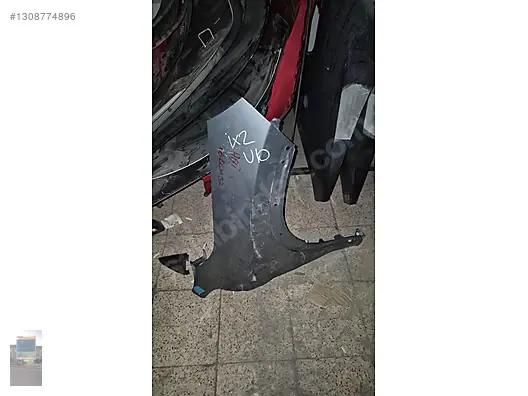 BMW IX2 U10 Sağ Ön Çamurluk
