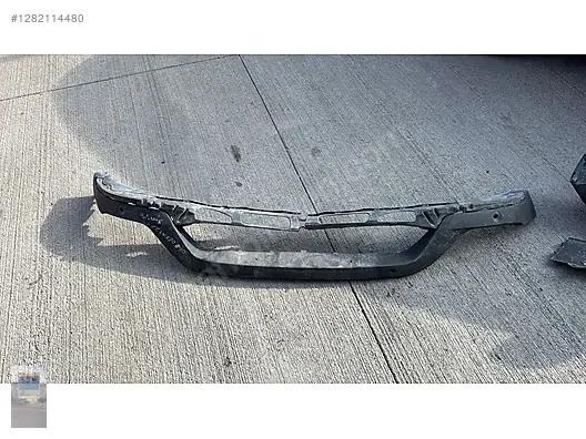BMW X1 E84 Ön Tampon Alt Ekı 5111 7374101
