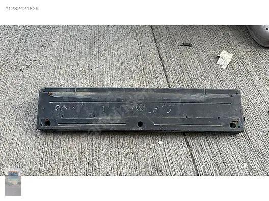 BMW X1 E84 Ön Tampon Plakalık 51117303797
