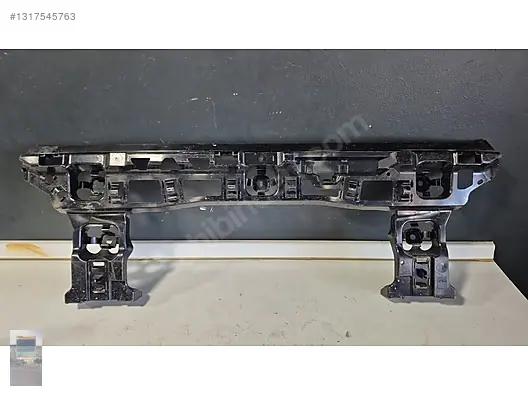 BMW X1 U11 Arka Tampon Orta Braket 51129883537