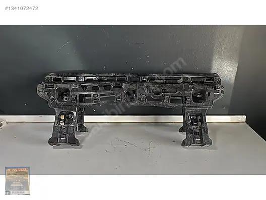 BMW X1 U11 Arka Tampon Orta Braket 51129883537 - görsel 2