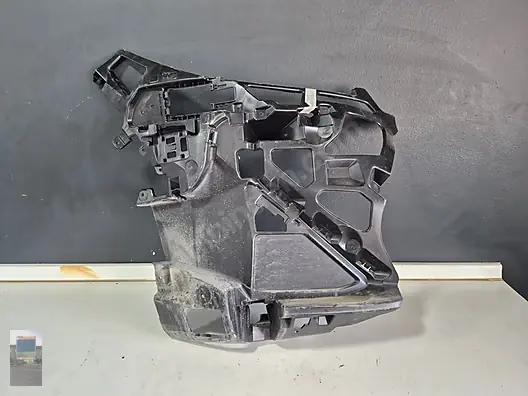 BMW X1 U11 Ön Tampon Sağ İç Braket 51119881916 - görsel 3