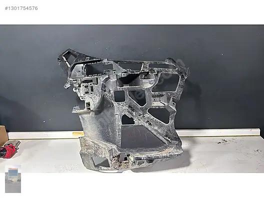 BMW X1 U11 Ön Tampon Sağ İç Braket 51119881916 - görsel 4