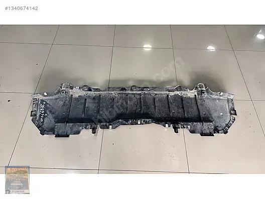 BMW X1 U11 Sağ Alt Arka Muhafaza 5175 5A07DC7