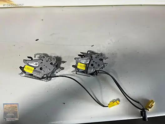 BMW X1 U11 Sag Sol Kaput Kilidi 9880001 9880002