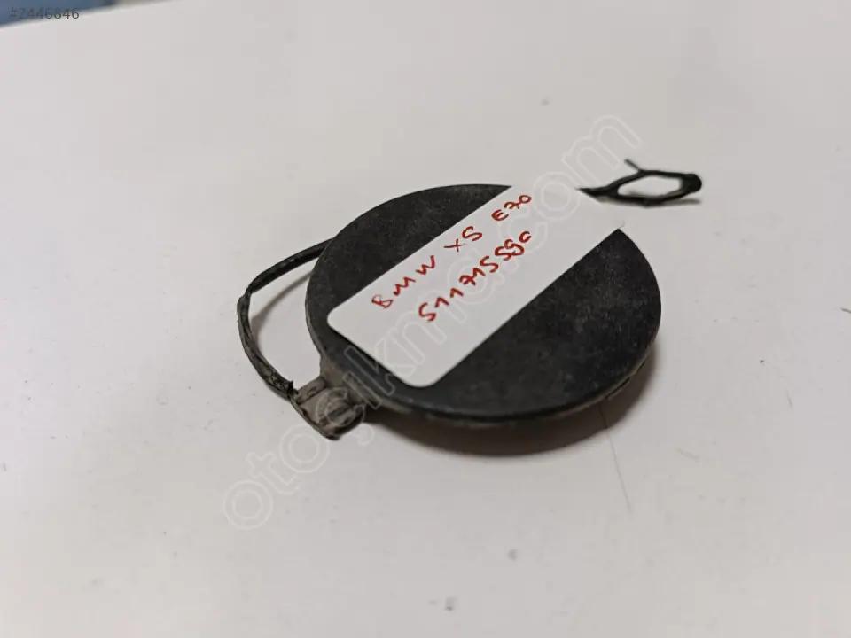 BMW X5 E70 Ön Tampon Çeki Demir Kapağı 5111715590