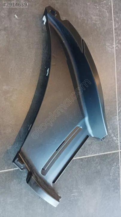 BMW X5 F15 Ön Tampon Sağ Hava Kanalı 51117303112