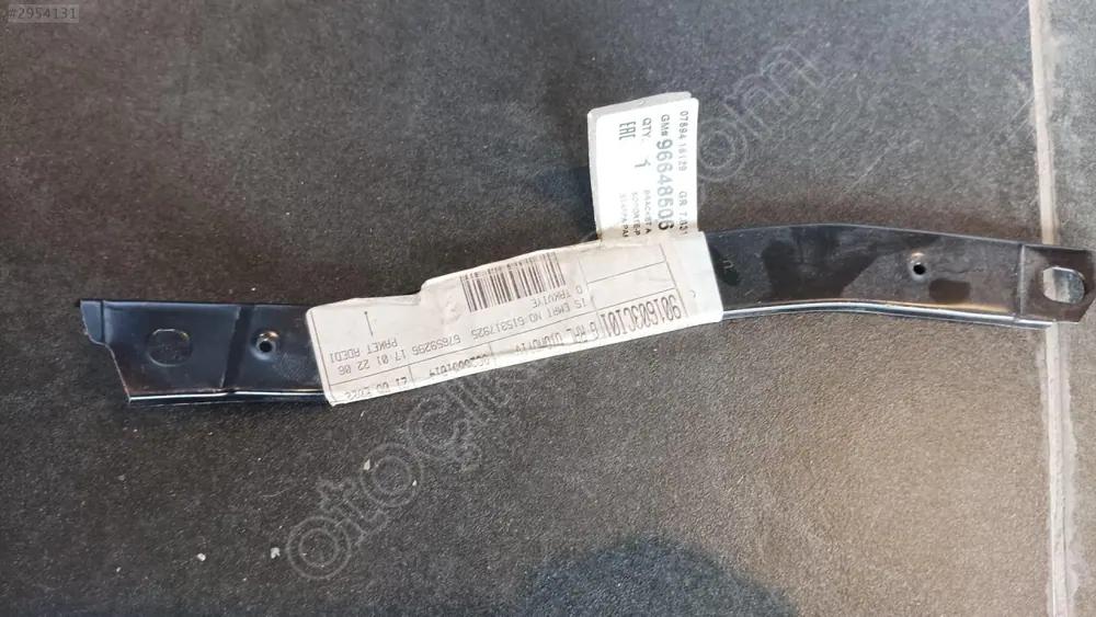 Chevrolet Aveo Ön Tampon Sağ Kızak 96648506
