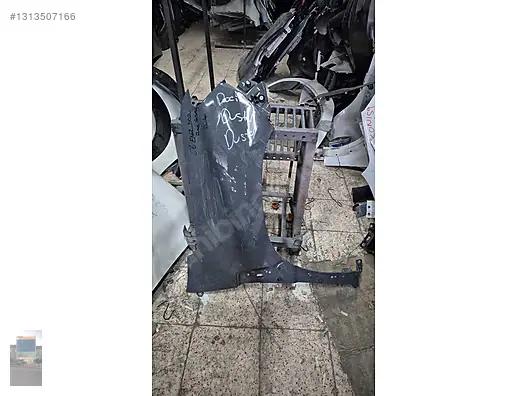 Dacia Duster Sağ Ön Çamurluk