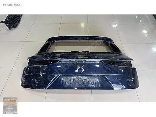 DS 7 Bagaj Kapağı