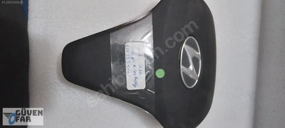 Hyundayi İX20 Direksiyon Airbag Kapağı 618385300