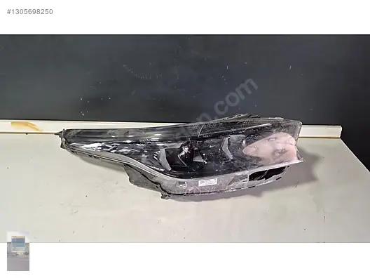 KIA Xceed Sağ Ön Far RJ85RH06