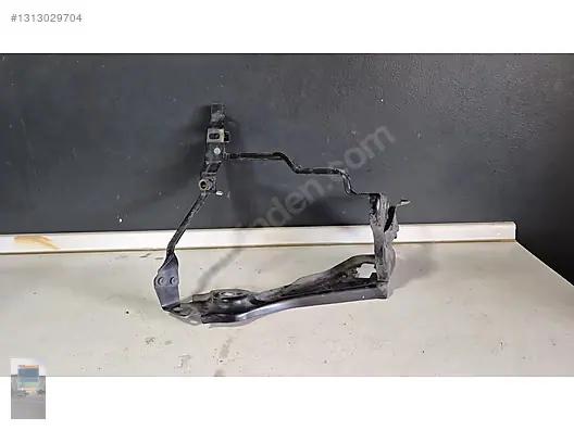 Mercedes C Seri W204 Sağ Far Yuva Sacı A2046201291