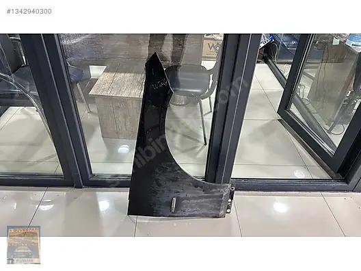 Mercedes C Seri W204 Sağ Ön Çamurluk - görsel 2