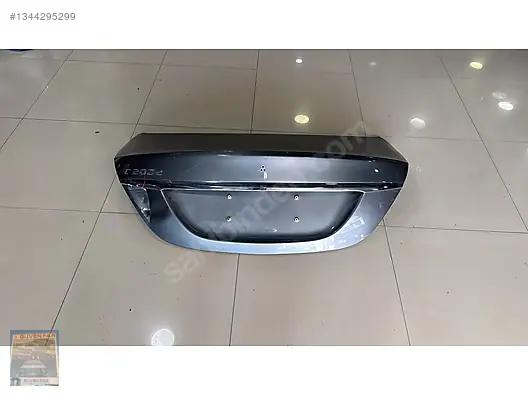 Mercedes C Seri W205 Bagaj Kapağı - görsel 2