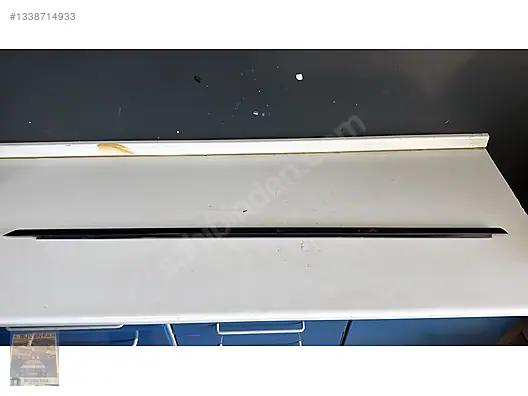 Mercedes C Seri W205 Coupe Sol Ön Kapı Cam Sıyırıcı A2057208713