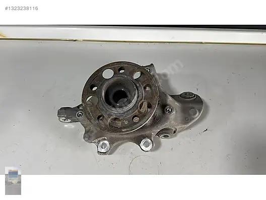 Mercedes C Seri W205 Sağ Arka Taşıyıcı A2053572600