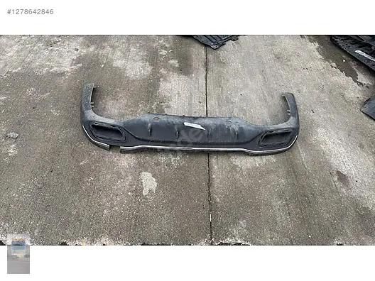 Mercedes C Seri W206 AMG Arka Tampon Difüzörü 2068854503
