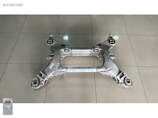 Mercedes C Seri W206 C63 S CLE W236 AMG Arka Travers A2363508201