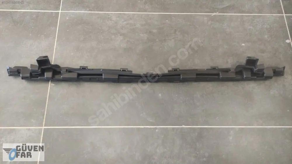 Mercedes C W205 AMG Ön Tampon Braketi Orta 2018 2058855902
