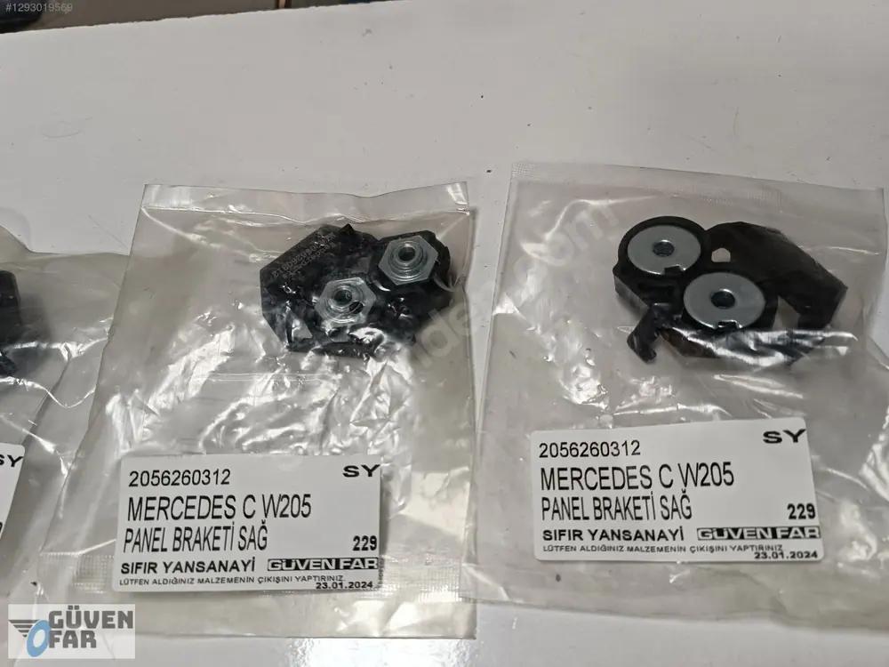 Mercedes C W205 Panel Braketi Sağ 2056260312