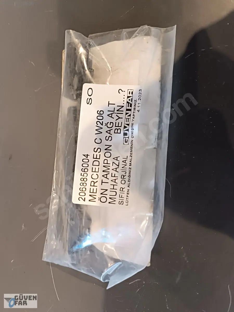 Mercedes C W206 Ön Tampon Sağ Alt Muhafaza 2068856004 - görsel 2