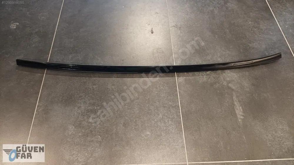 Mercedes C W206 Sol Tavan Çıtası 2066900500